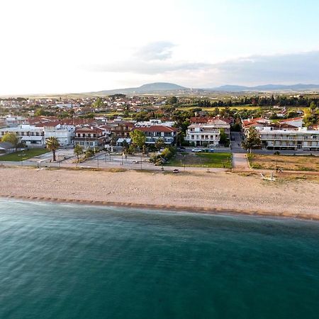 Totem Apartments Nea Plagia Zewnętrze zdjęcie